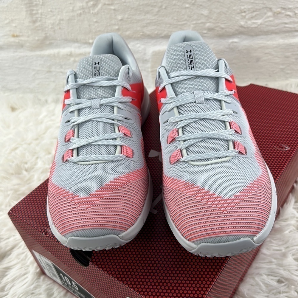 NIB Under Armour W HOVR Rise - Picture 4 of 10